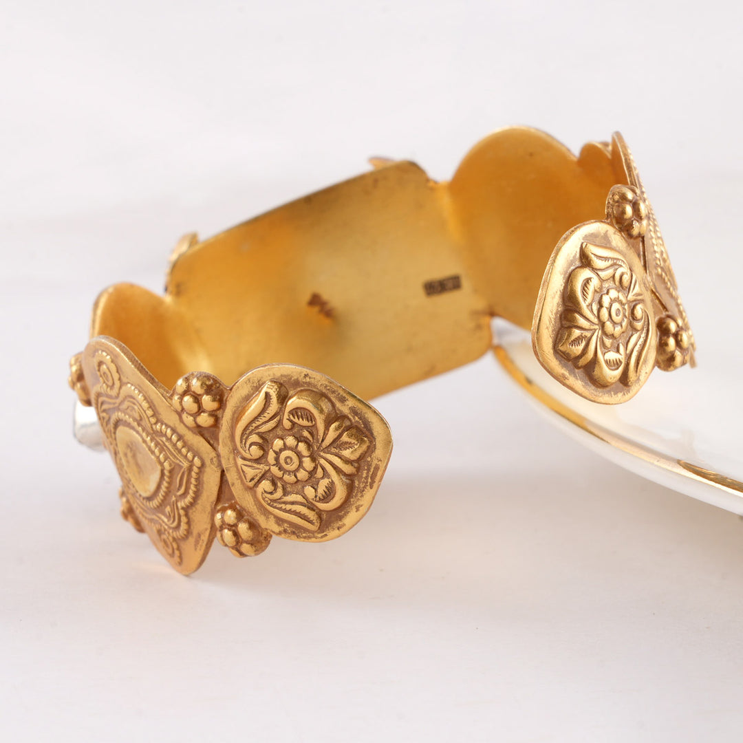 Ethereal Trinkets Bracelet