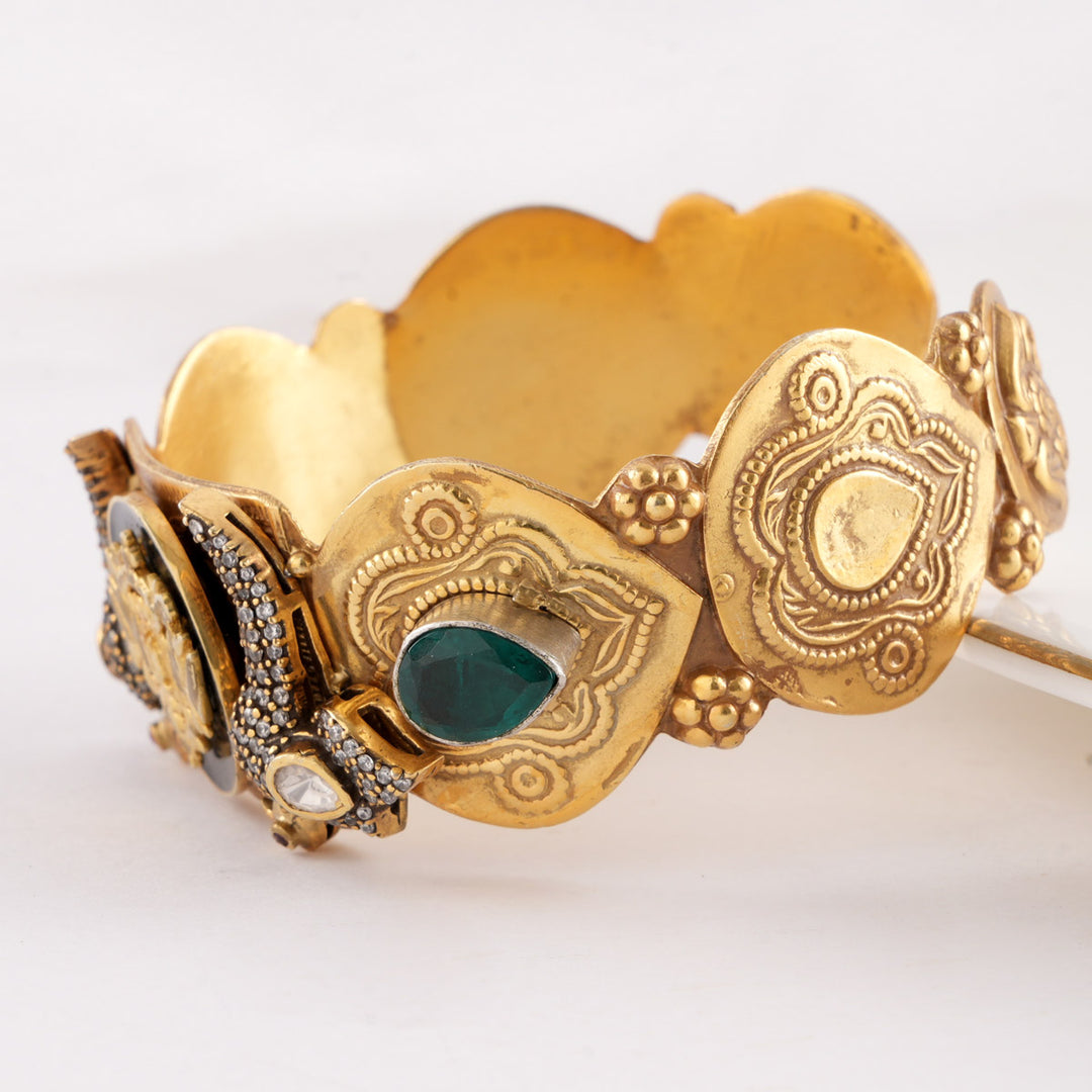 Ethereal Trinkets Bracelet