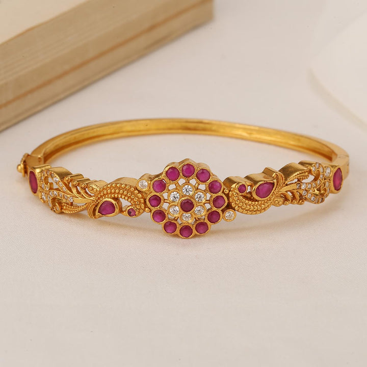 Trivisha Stone Bracelet