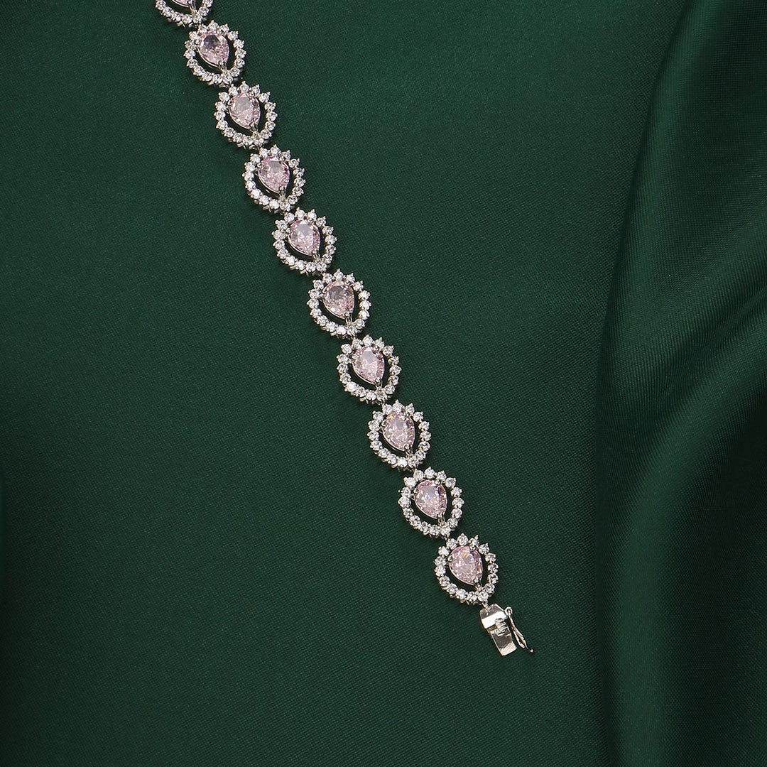 Glittering Chain Type Bracelet