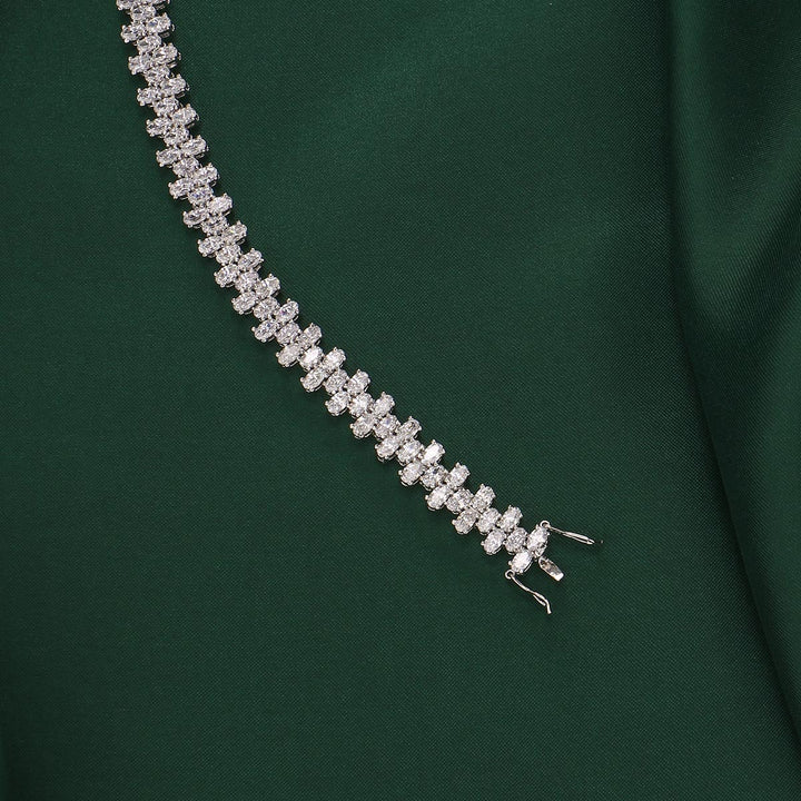 Ishitha Chain Type Bracelet