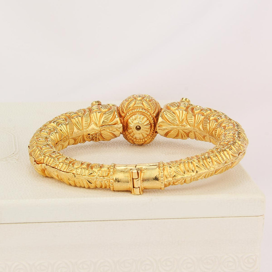 Zyan Nagas Bracelet