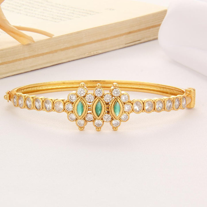 Shinning Stone Bracelet