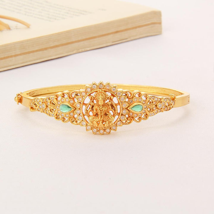 Mehvisha Stone Bracelet