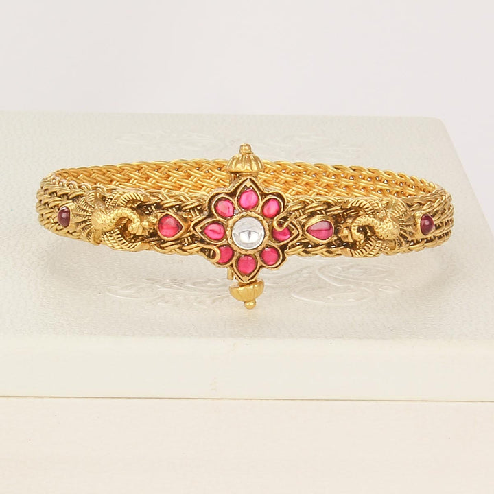 Henisha Nagas Bracelet