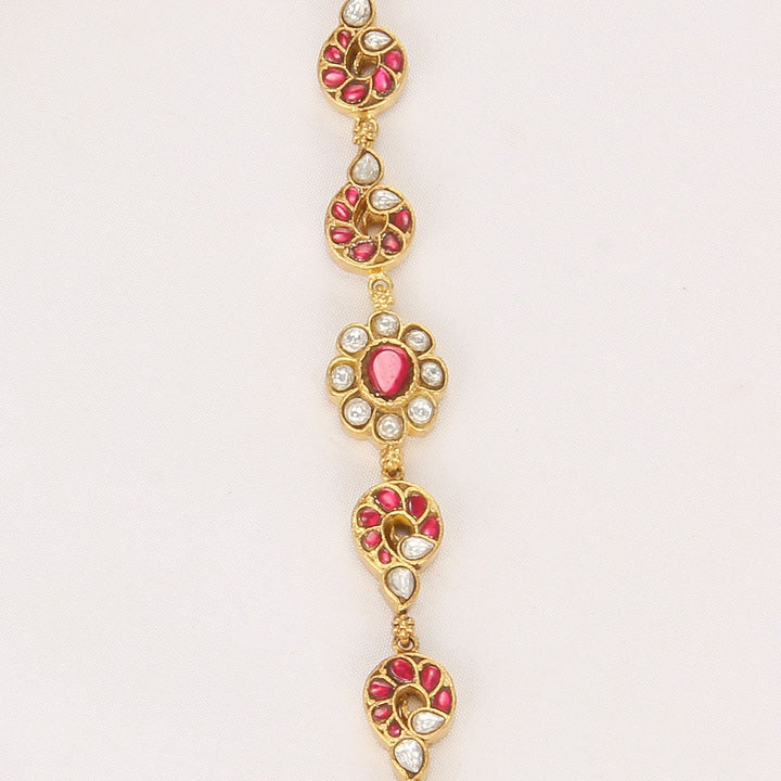 Halo Charm Kundan Bracelet