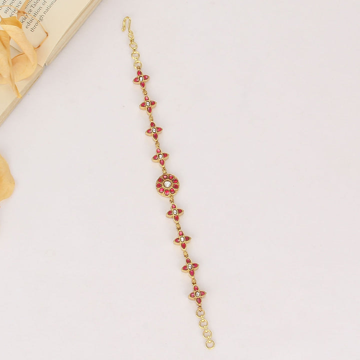 GoldenBloom Kundan Bracelet