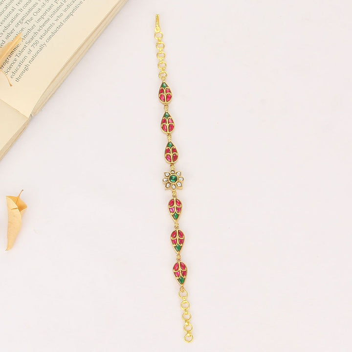 Dhanshikha Kundan Bracelet