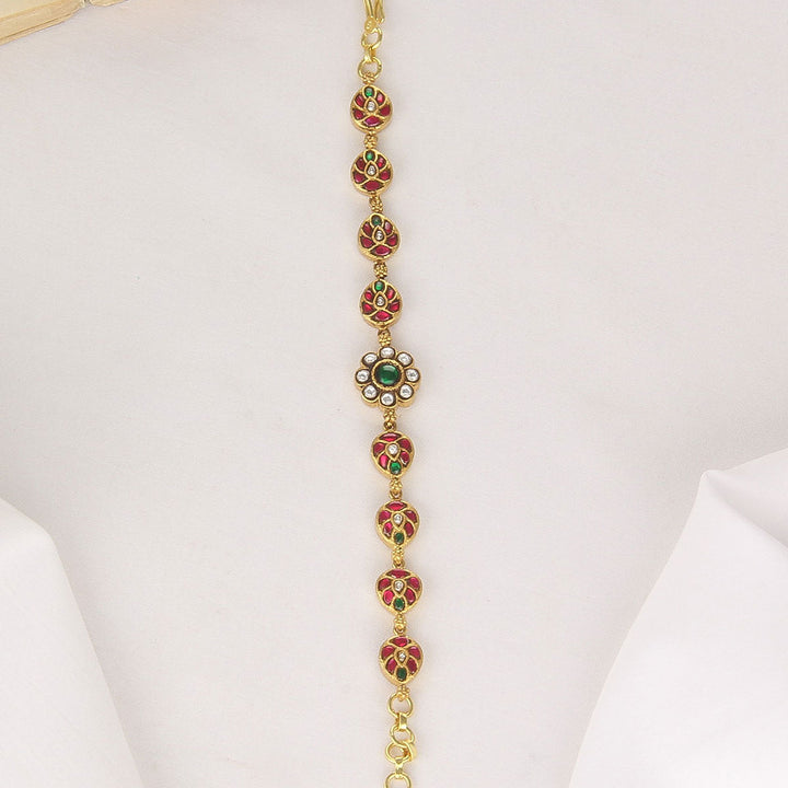 Priya Kundan Bracelet