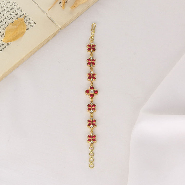 Vidhyasa Kundan Bracelet