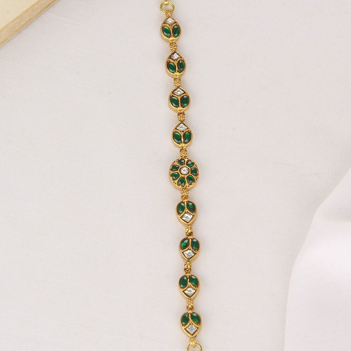 Yuvanikha Kundan Bracelet