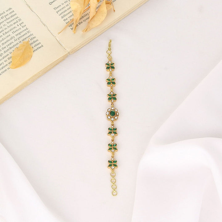 Kaishali Kundan Bracelet