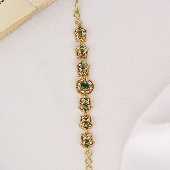 Dipthika Kundan Bracelet