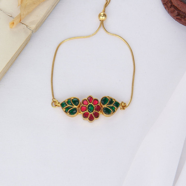 Kenisha Kundan Bracelet