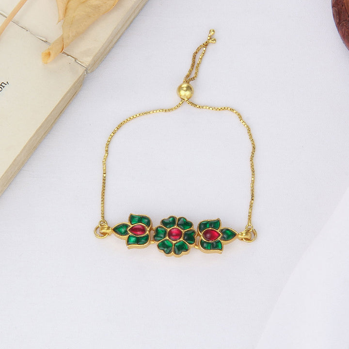 Pavikha Kundan Bracelet