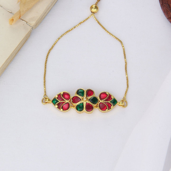 Facinate Kundan Bracelet