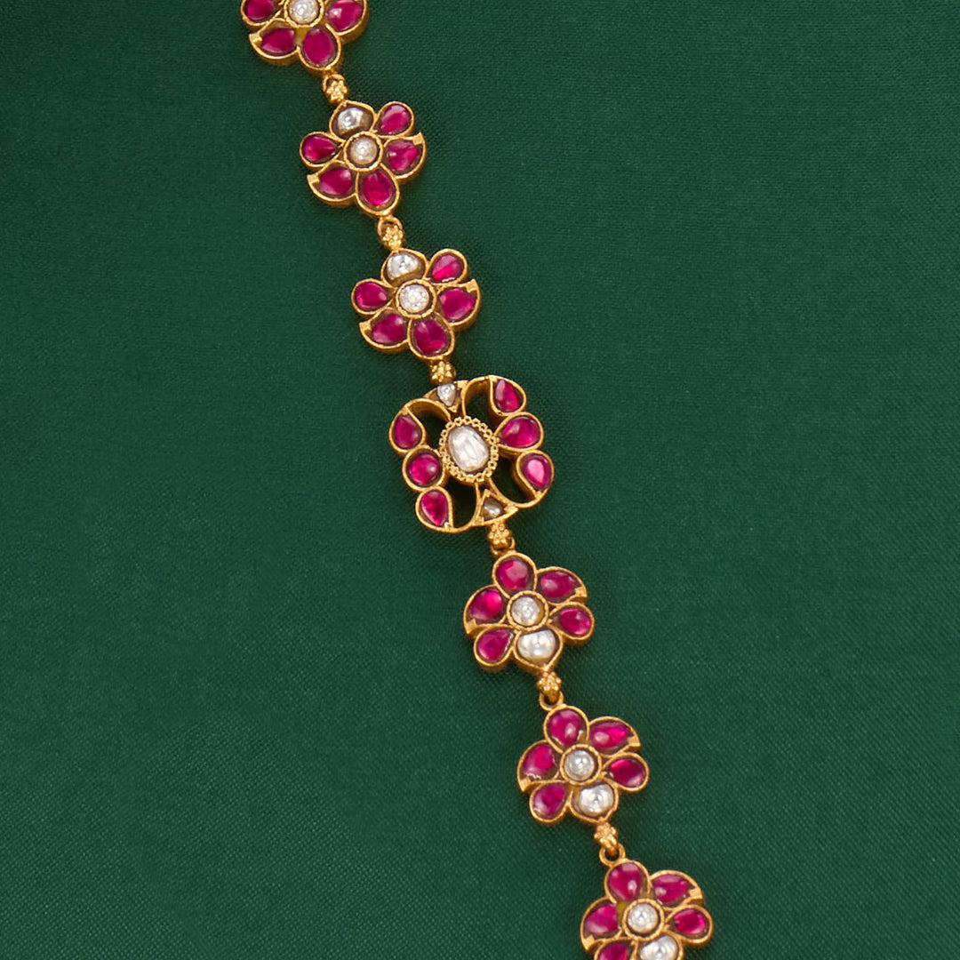 Royal shine Kundan Bracelet