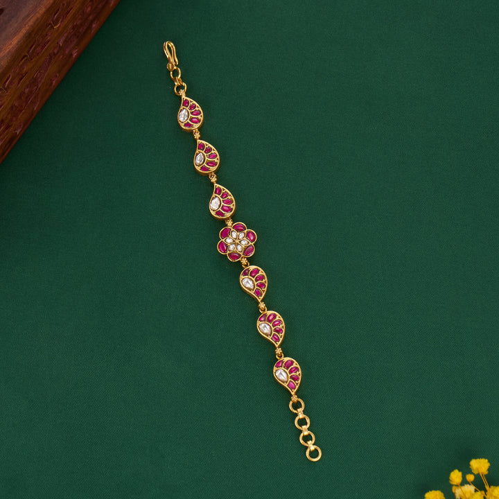 Classic Charm Kundan Bracelet