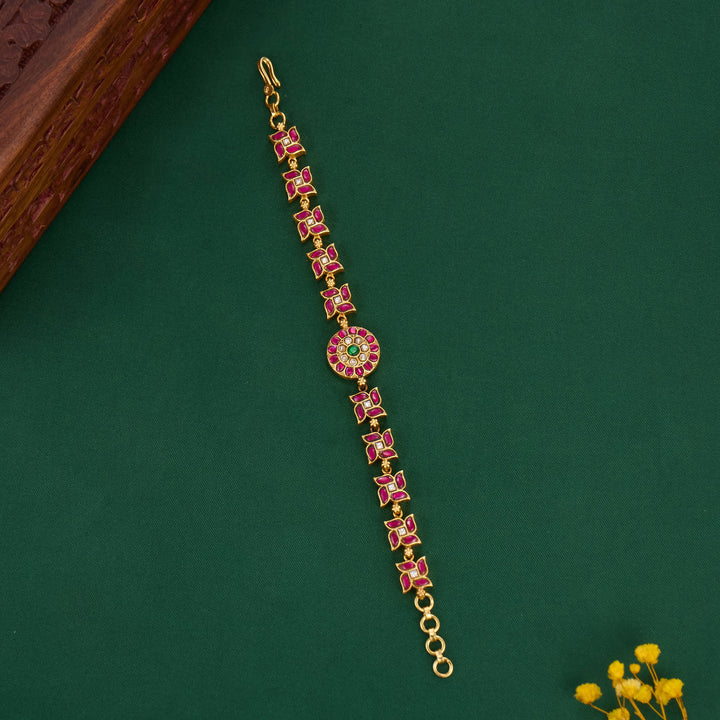 Frithika Kundan Bracelet