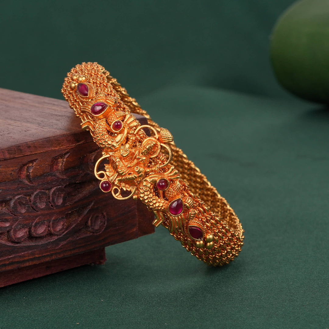 Attractive Stone Bracelet