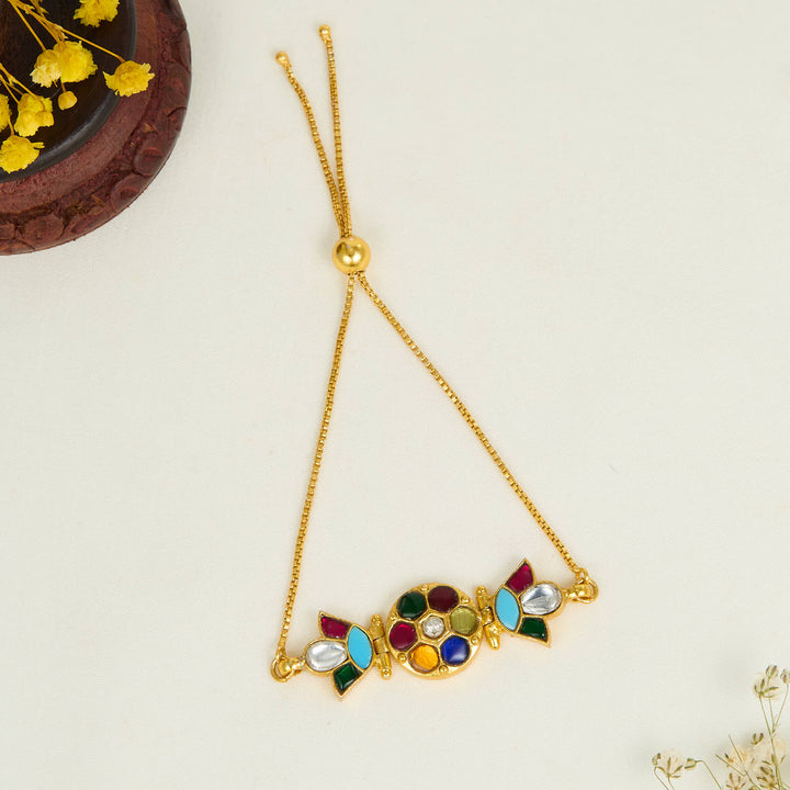 Eeshavasya Kundan Bracelet