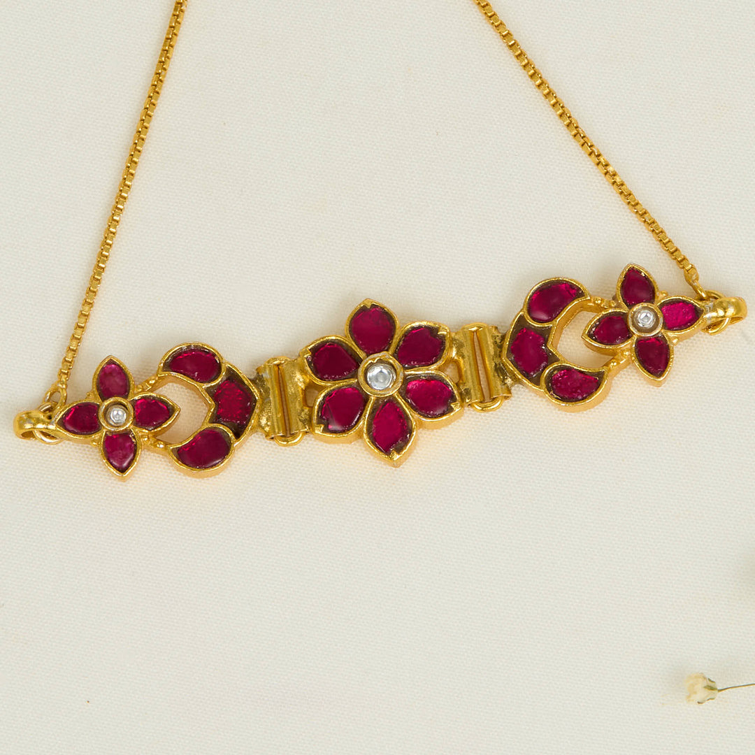 Naadini Kundan Bracelet