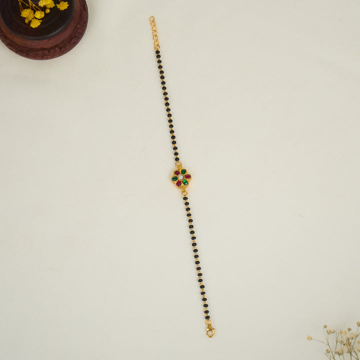 Shreya Kundan Bracelet