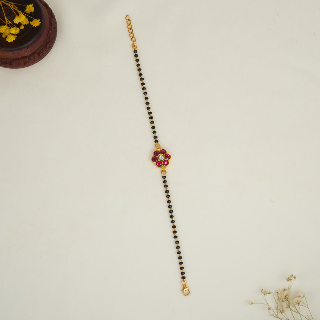 Parmamritaa Kundan Bracelet
