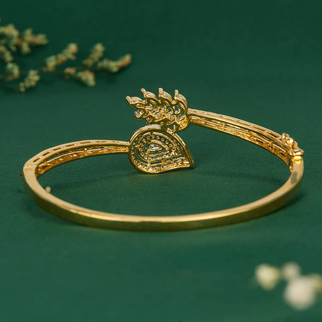 Paraa Avikam Bracelet