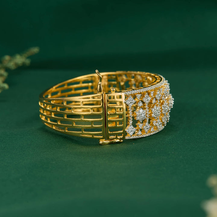 Glittering Avikam Bracelet