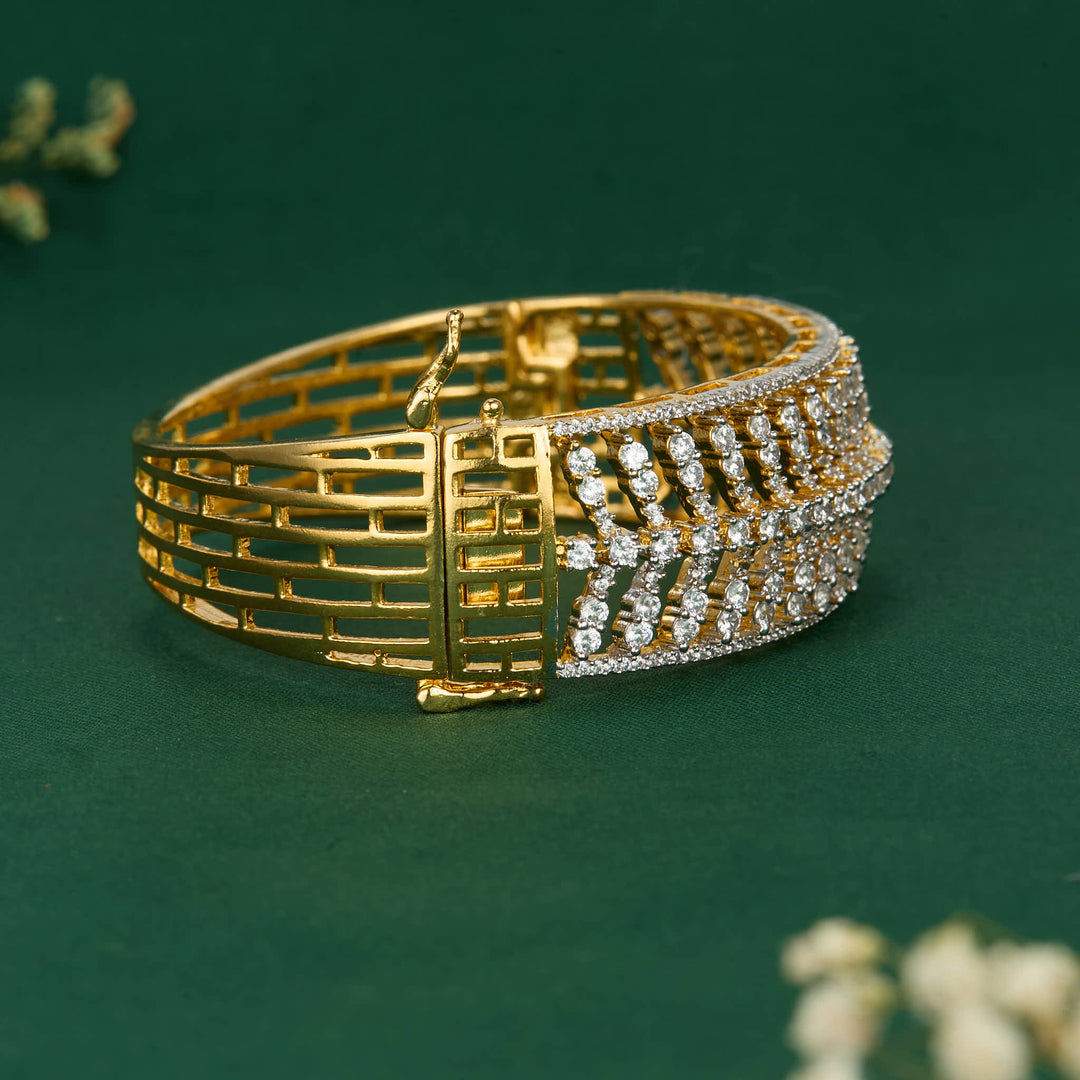 Uchchitaa Avikam Bracelet