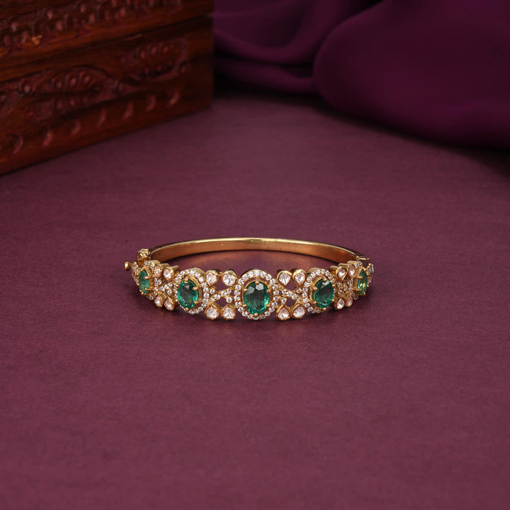 Vinthikaa Moissanite Bracelet