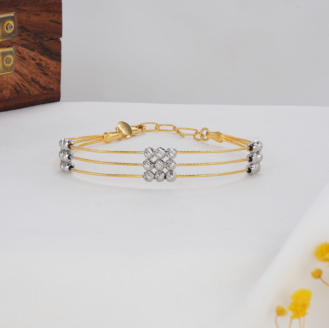 Trendy Look Plain Bracelet
