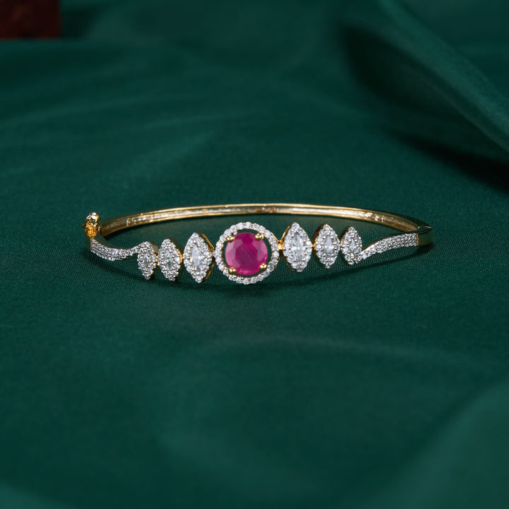 Charm Avikam Bracelet