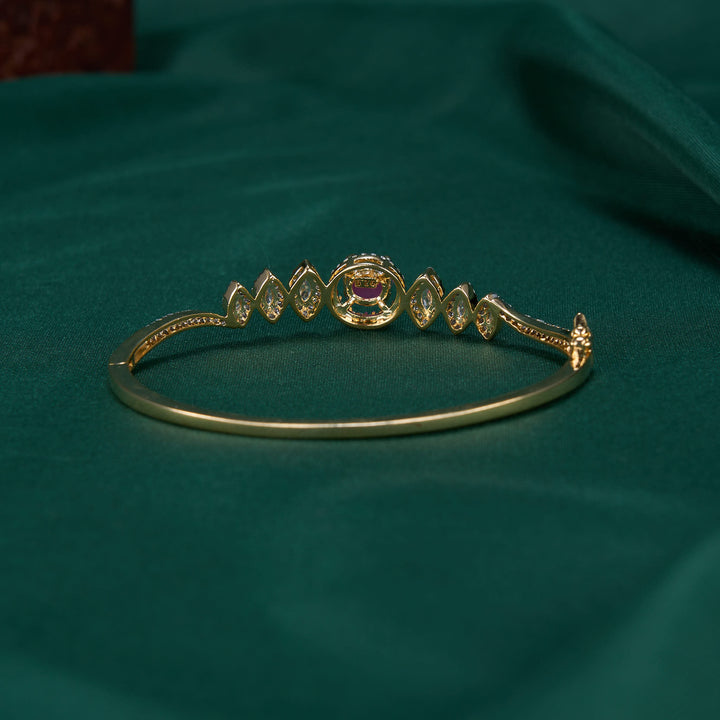 Charm Avikam Bracelet