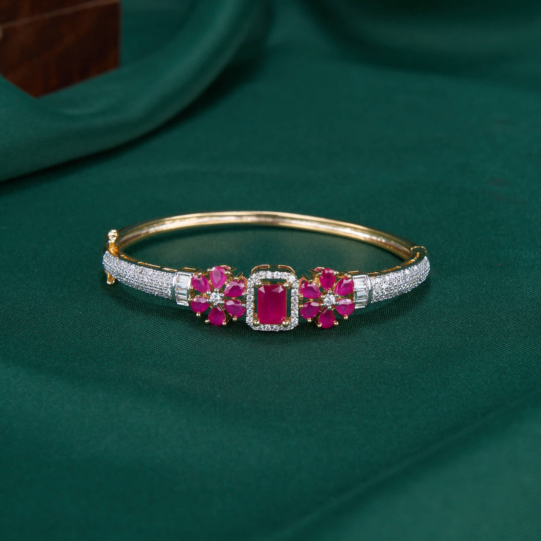 Avenza Avikam Bracelet