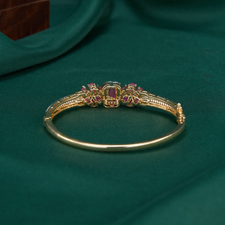 Avenza Avikam Bracelet