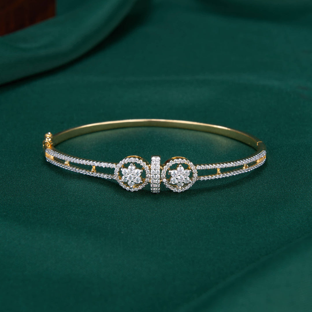 Dhanshikaa Avikam Bracelet
