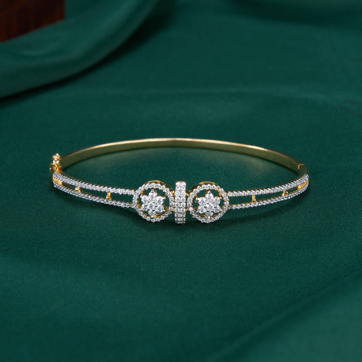 Dhanshikaa Avikam Bracelet