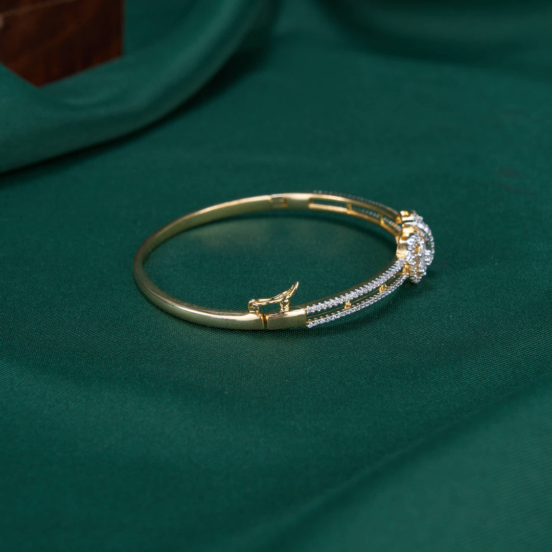 Dhanshikaa Avikam Bracelet