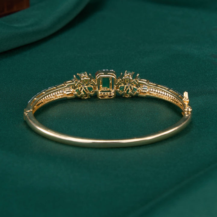Yashmikaa Avikam Bracelet