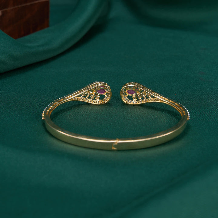 Nishitha Avikam Bracelet