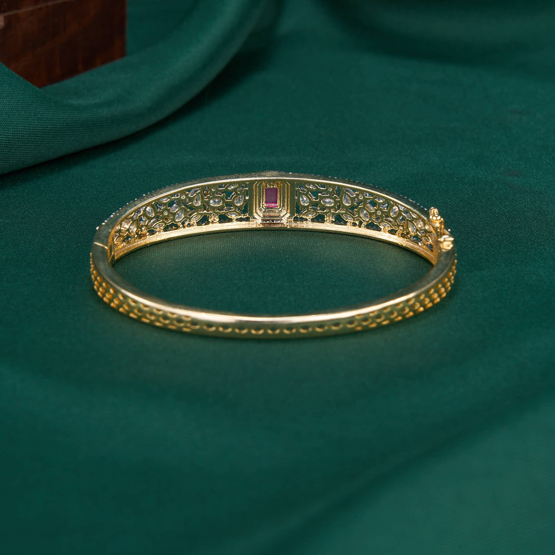 Dazzling Dream Avikam Bracelet
