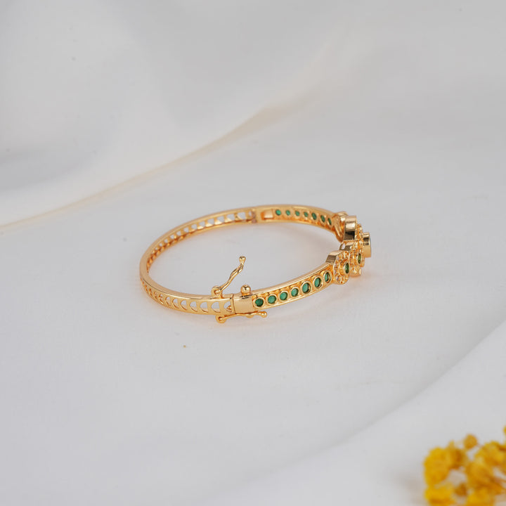 Hemorra Stone Bracelet