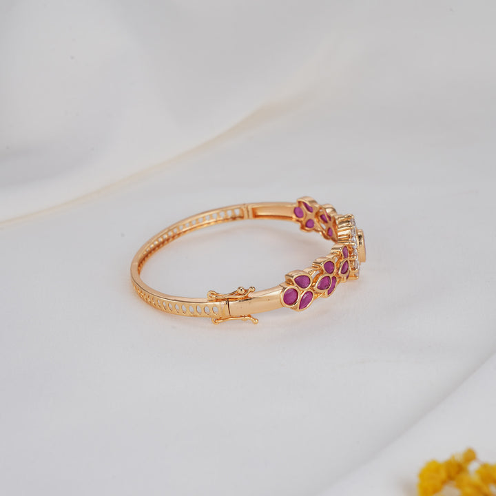 Hemarise Stone Bracelet
