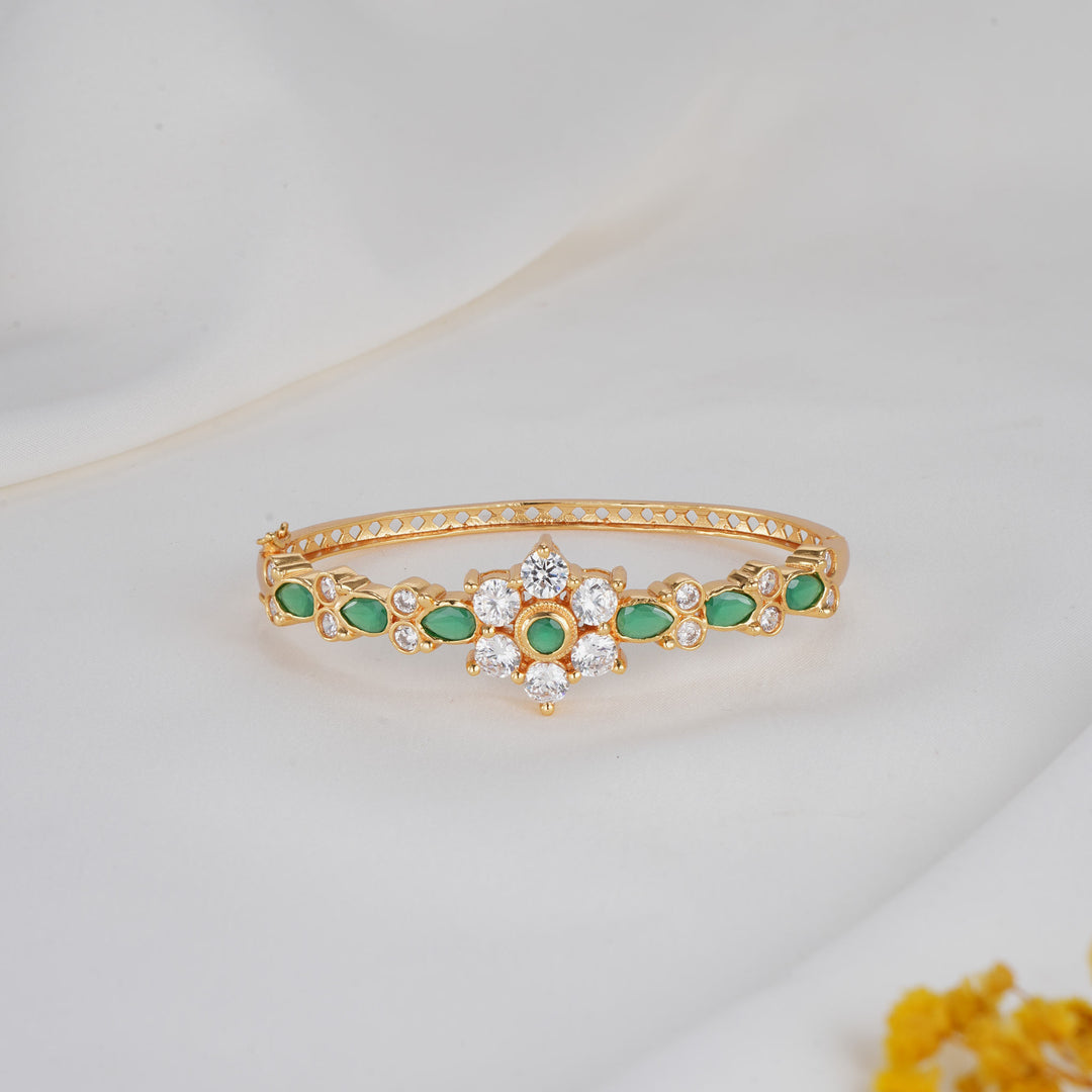 Surabhi Stone Bracelet