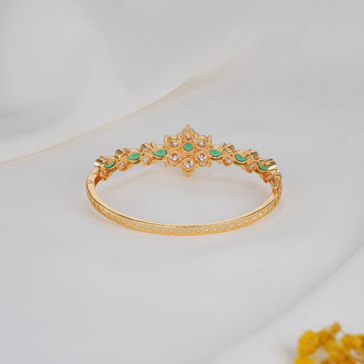 Surabhi Stone Bracelet
