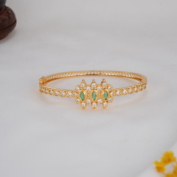 Rishikaa Stone Bracelet