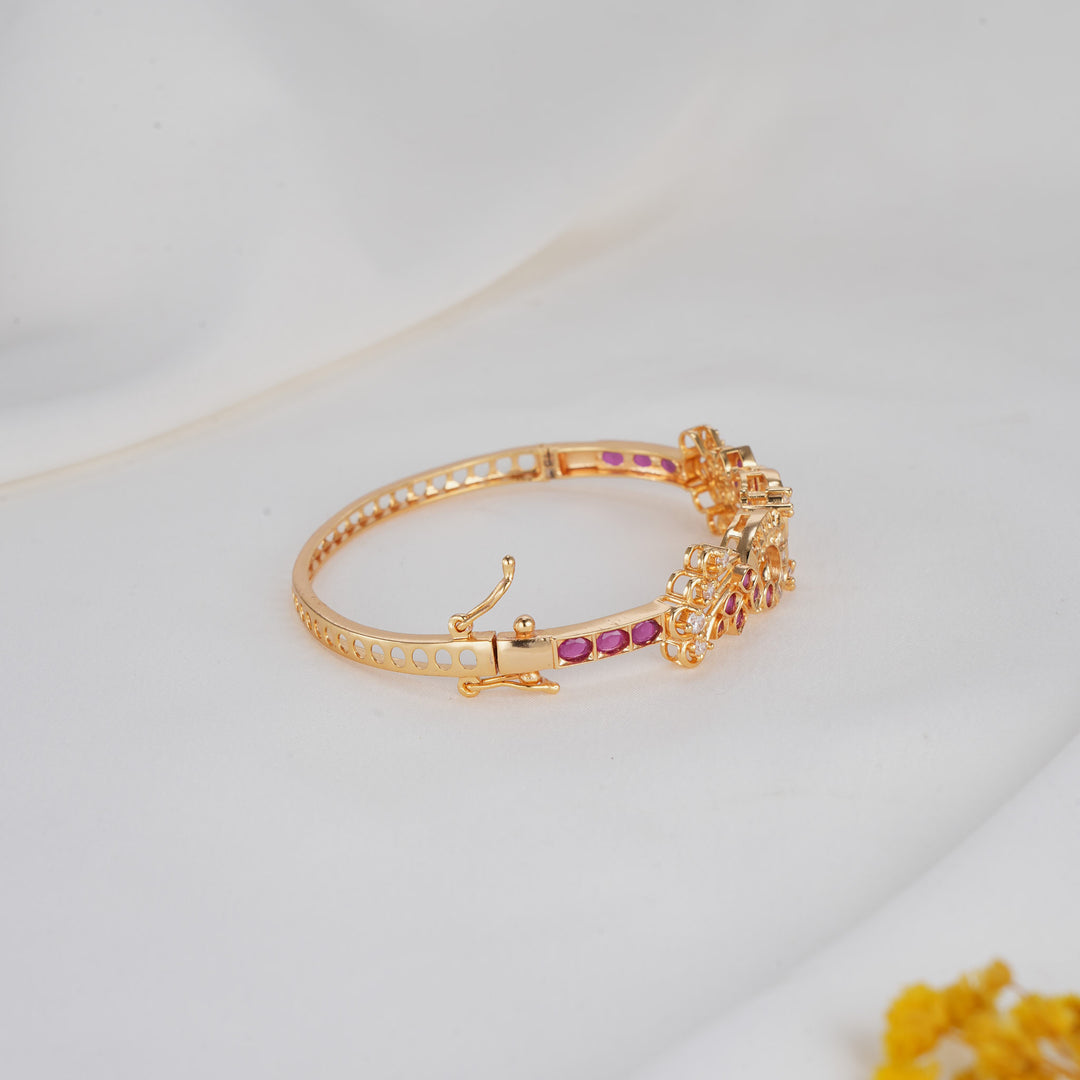 Liyaankaa Stone Bracelet