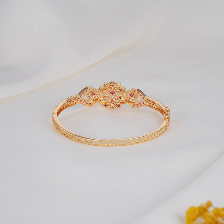 Vinthira Stone Bracelet